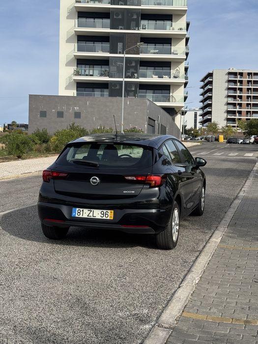 Astra K turbo com 100.000km