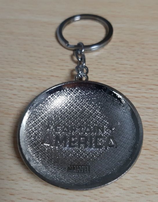 Porta-Chaves "Captain America" em Metal