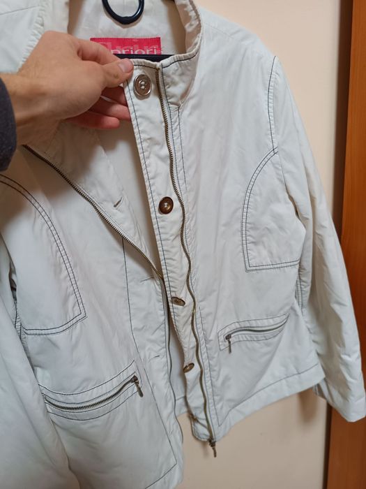 Женская лёгкая куртка,  ветровка L/XL 50-52