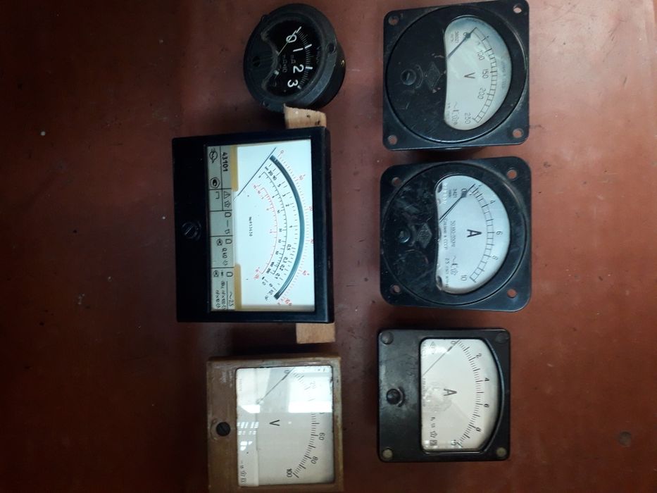 Продам Вольтметры