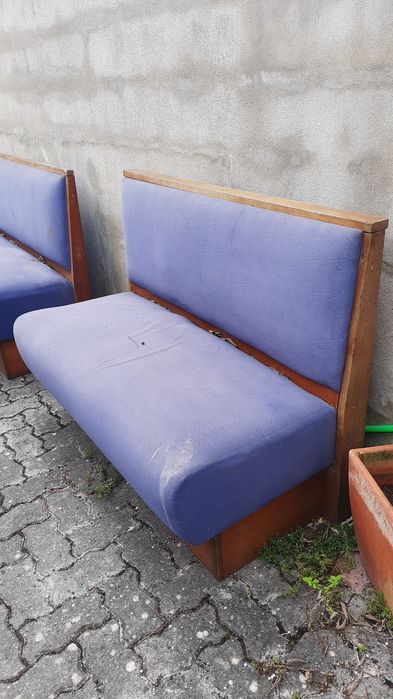 2 fantásticos Sofas de bar Fátima • OLX Portugal
