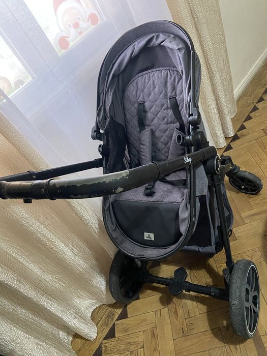Carrinho bebe usado