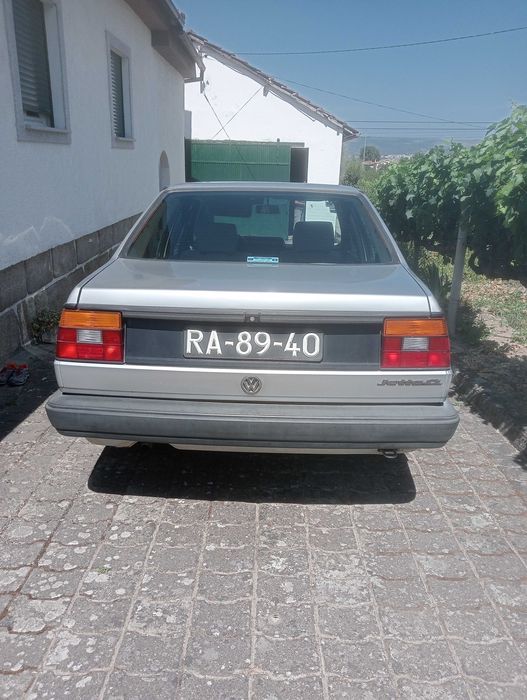 Vk Jettta, em bom estado mecânico, interior e pintura.