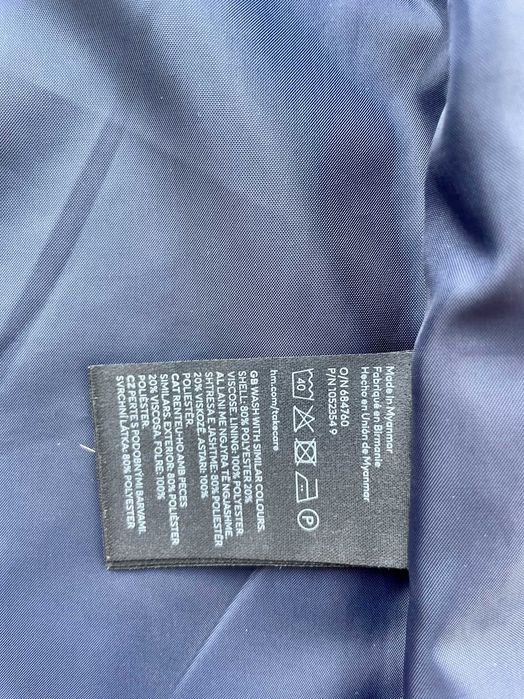 Casaco de fato azul escuro H&M – Tamanho 8-9 anos (134 cm)