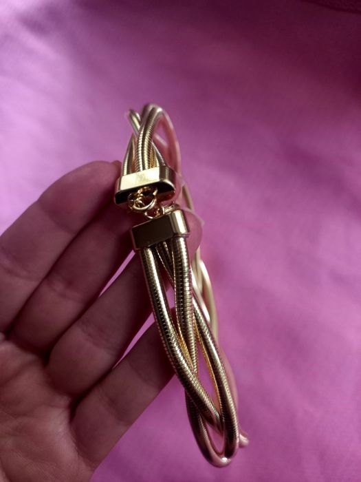 Ожерелье чокер на шею тренд