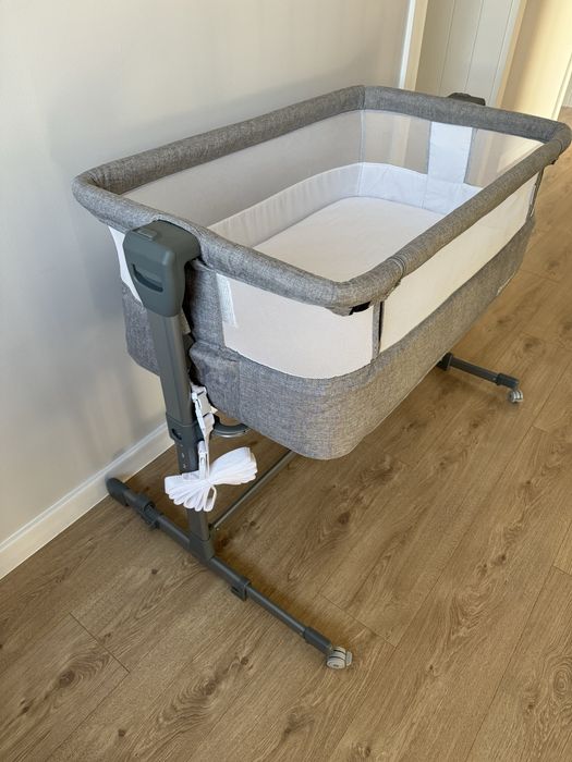 Łóżeczko dostawne Kindercraft dwa materace