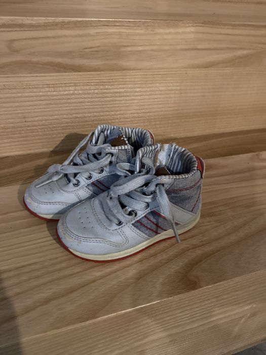 Buty dziecięce roz 24