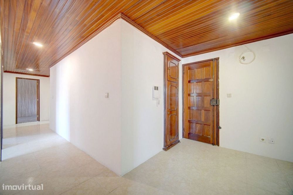 Apartamento T3 à venda em Sintra