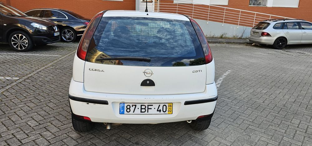 Opel corsa 1.3 cdti impecável a/c 06