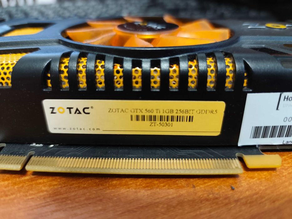 Відеокарта GeForce GTX 560 Ti