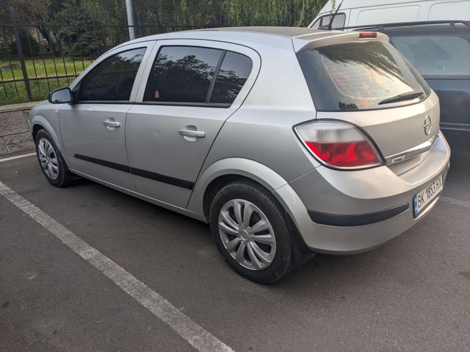 Opel Astra h 1.6 хетчбек 2004 дешево-нижче ринку