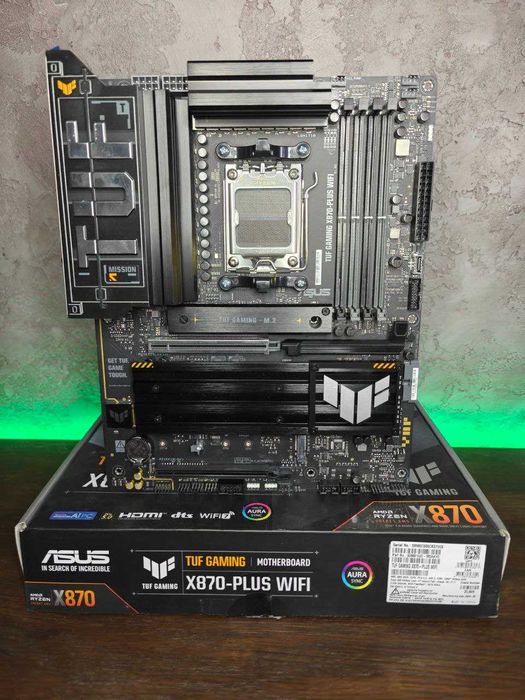 Материнська плата Asus Tuf Gaming X870-Plus Wifi (AM5) 7000-9000 AMD