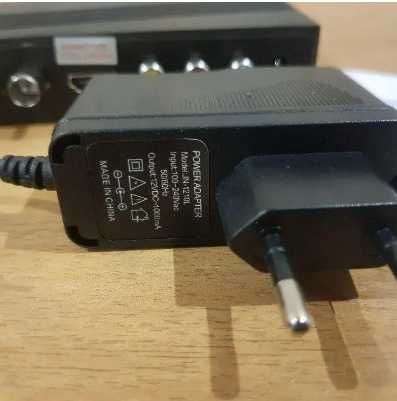 Тюнер Т2 ТВ ресивер DVB-T2 MEGOGO 2020 с LCD и поддержкой Wi-Fi