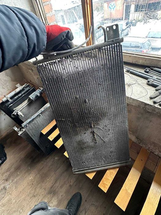 Радиатор кандиционера фольцваген т5