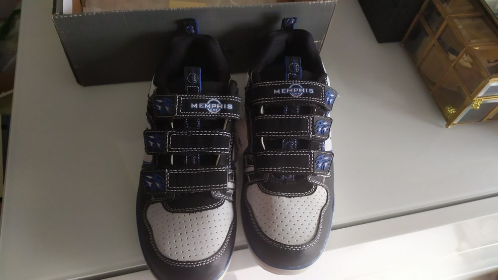 Tênis Memphis novos tamanho 37