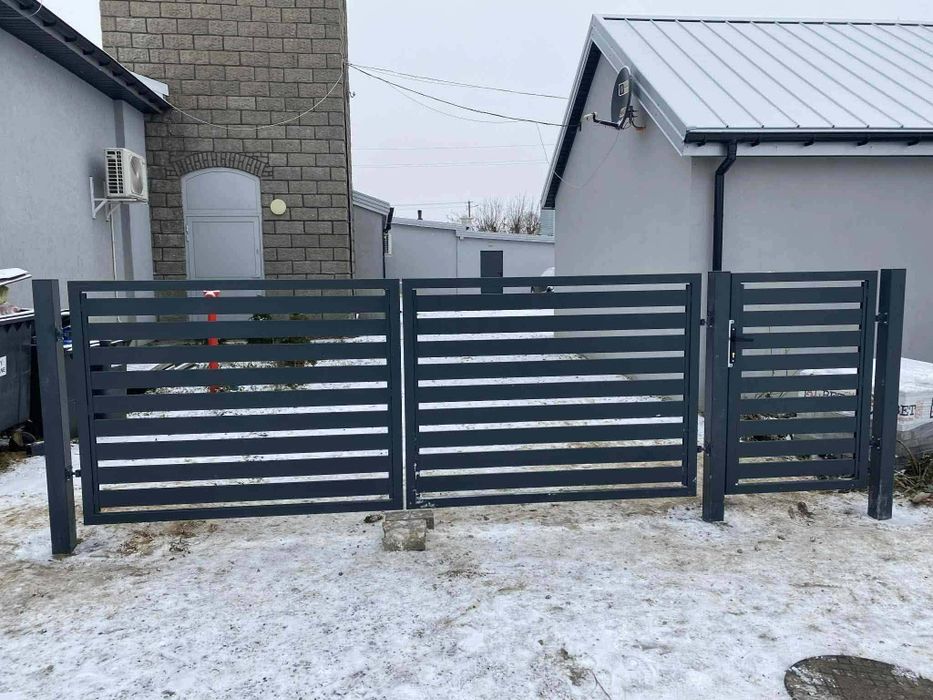 Sprzedam bramę skrzydłowa 4m solidna