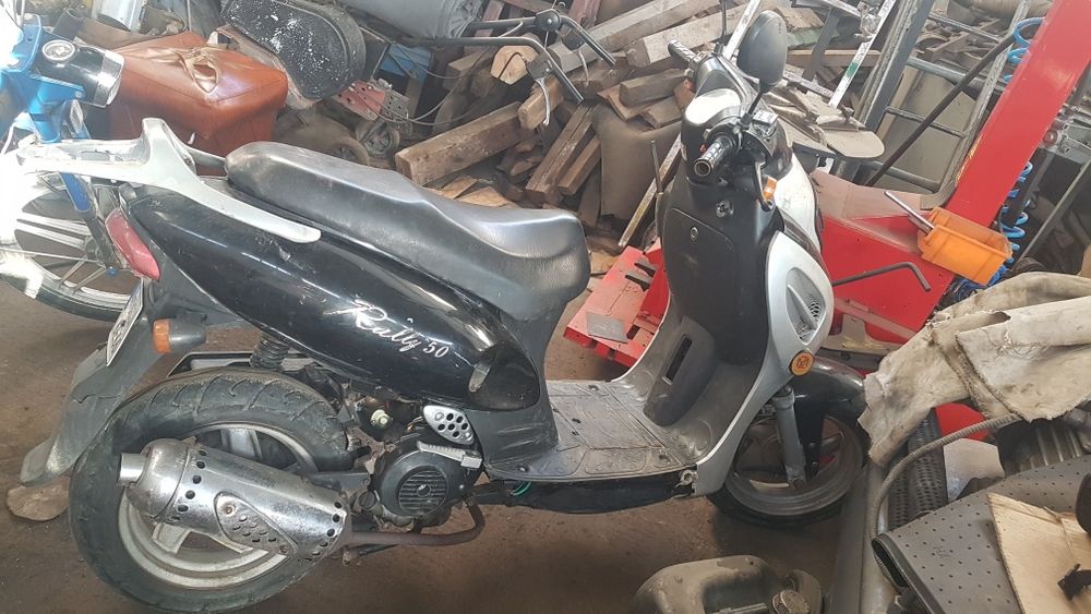 Skuter Moto-Zeta Rally 50 4T