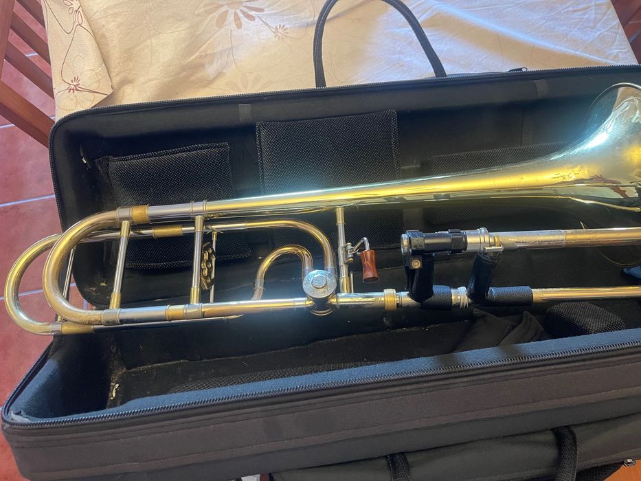 Trombone-tenor Edwards T-396 Alessi