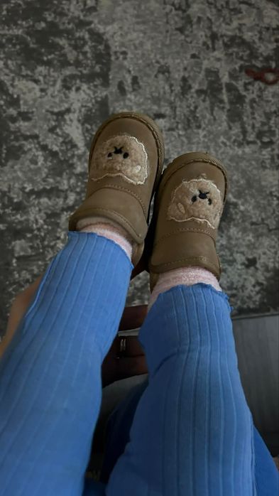 Взуття зимове і для дівчинки і для хлопчика