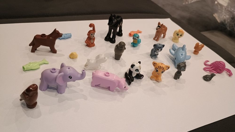 Mix oryginalnych zwierzątek lego tygrys, panda, świnka, słoń i inne