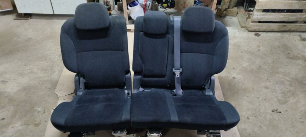 Outlander XL сидіння задній ряд велюр