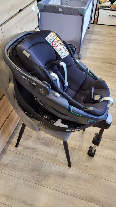 Fotelik z bazą isofix Maxi Cosi 360 Coral Essentaial Black