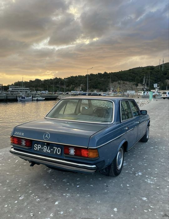 Mercedes-Benz 300