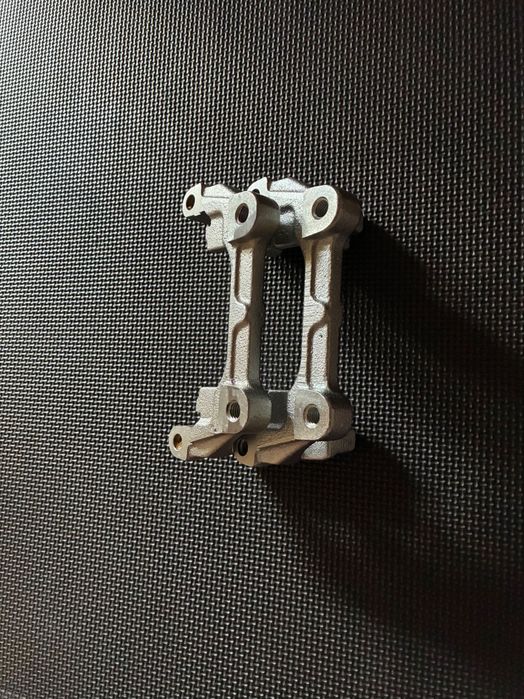 Zaciski focus RS mk3 tył  jarzmo pod tarcze 302 mm focus mk3, ST
