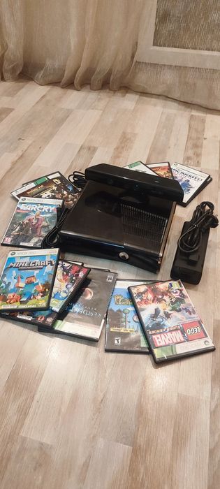 Игровая приставка + kinect Xbox 360