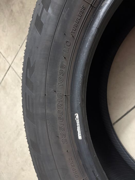 Pneu Pirelli 235/60 R18 103V