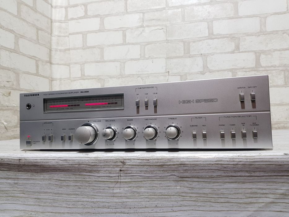 Стерео підсилювач Telefunken RA 200, 2x70 Вт, б/у з  Німеччини