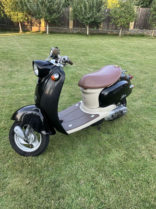 Yamaha vino 2t.