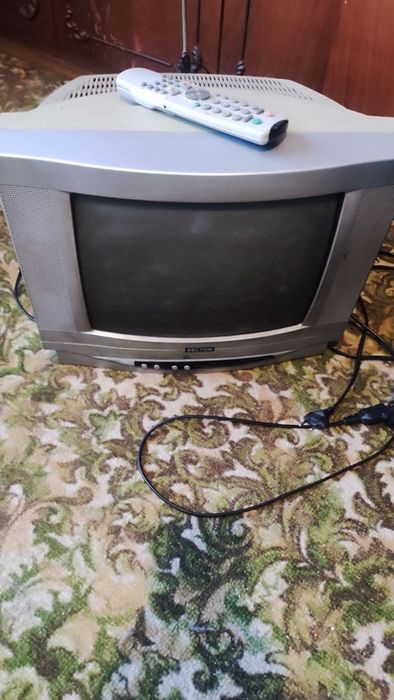 Delton Телевізор маленький на дачу, в село, квартиру