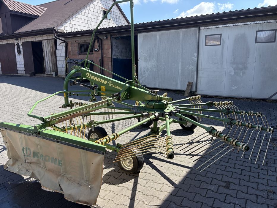 Zgrabiarka Krone Swadro 46, transport gratis !