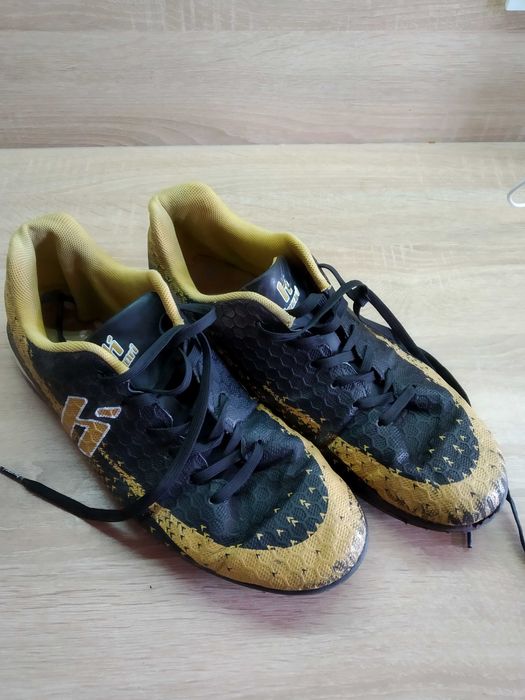 Buty halowe rozmiar 42