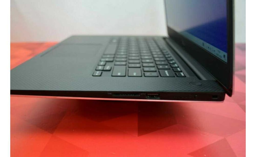 Laptop Dell Precision i7/ 32/ SSD 500+320/ 15,6 IPS/ PL LIGHT/ NVidia