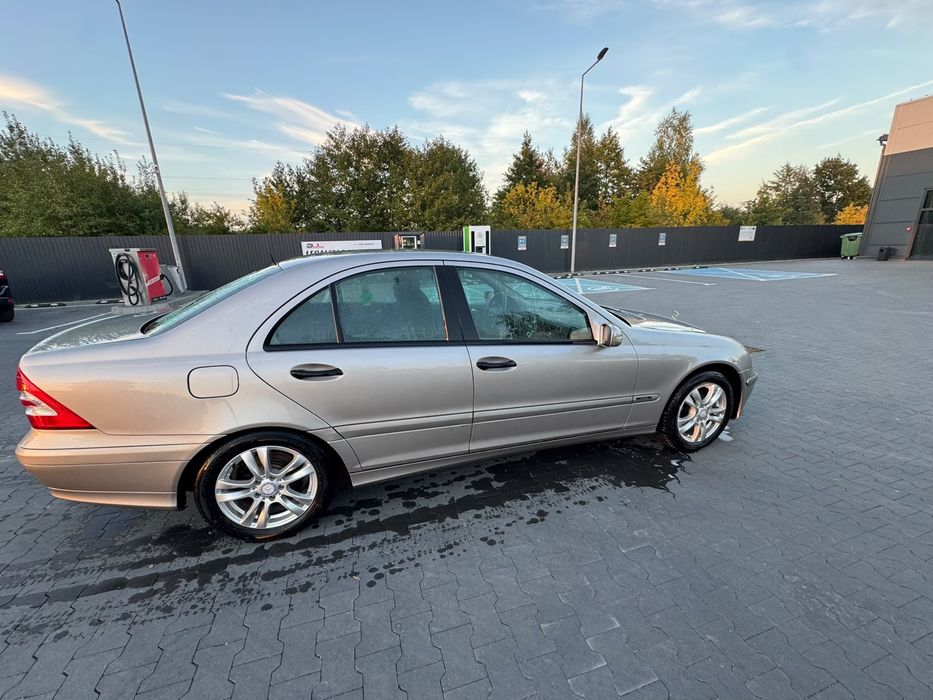 Mercedes-Benz Klasa C