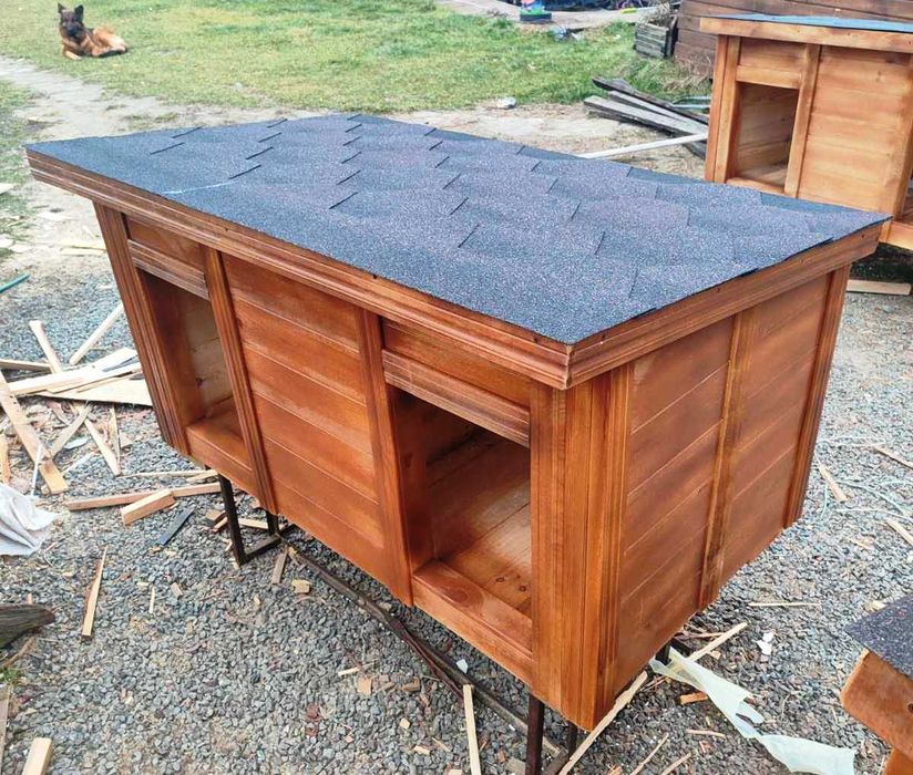 Будка для  собаки.  из дерева .