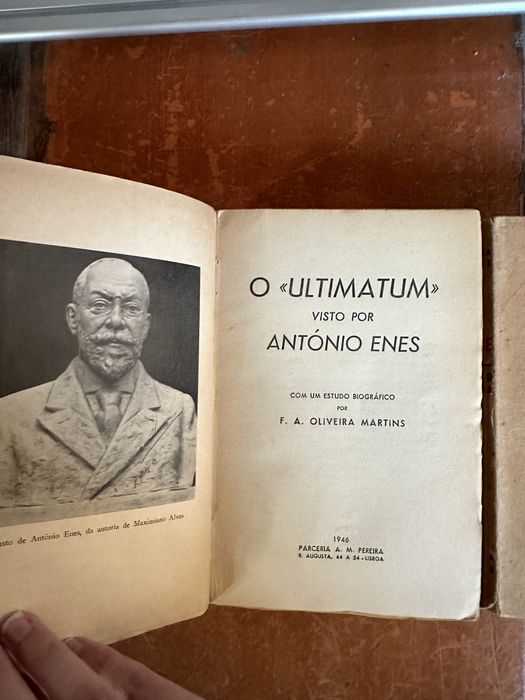 Livros F. A. Oliveira Martins: O Ultimatum visto por António Enes e Pina Manique, político, amigo de Lisboa