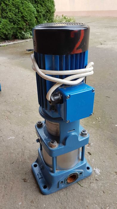 Pompa pionowa Grundfos CR2-60/A-A-A-BUBE, Q=2,5m3/h, H=37,7m 0,75kW