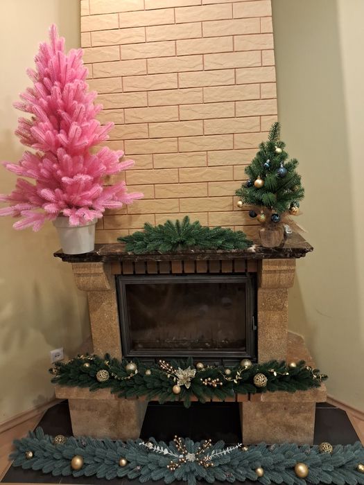 Лита Рожева Ялинка , Гілочки Ялинкі Декор Новорічний