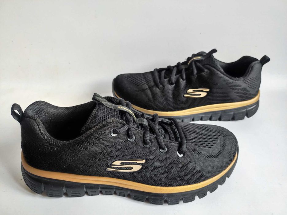 Skechers - Sneakersy r. 40