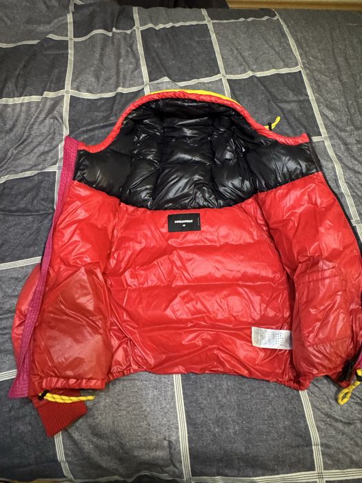 Пуховик Dsquared 2