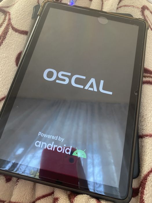 Продам планшет Oscal pad 10