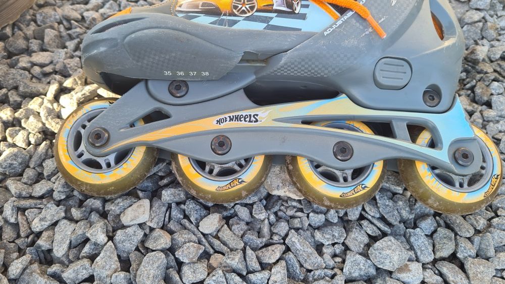 Ролики Hot Wheels 22-24 см + наколінники