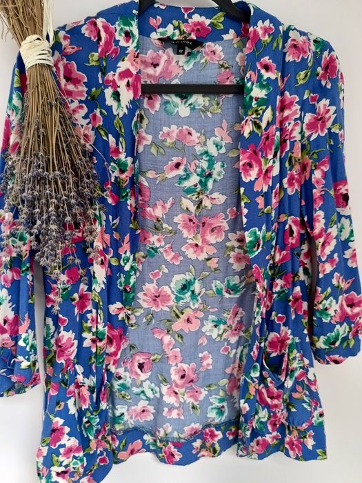 Żakiet narzutka w kwiaty New Look L