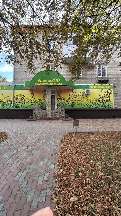 Продам магазин, 89 кв м , пр-т Свободи