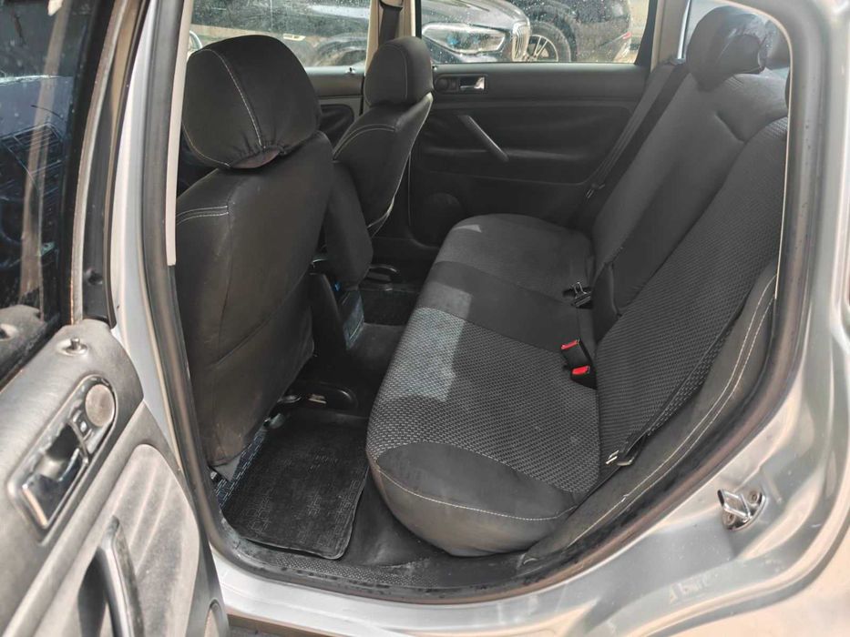 Volkswagen Passat B5 2.0 автомат, газ/бензин