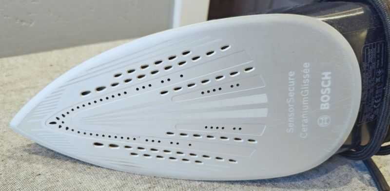 Żelazko parowe Bosch Sensixx'x DA70 SensorSecure 3000W | i-Temp