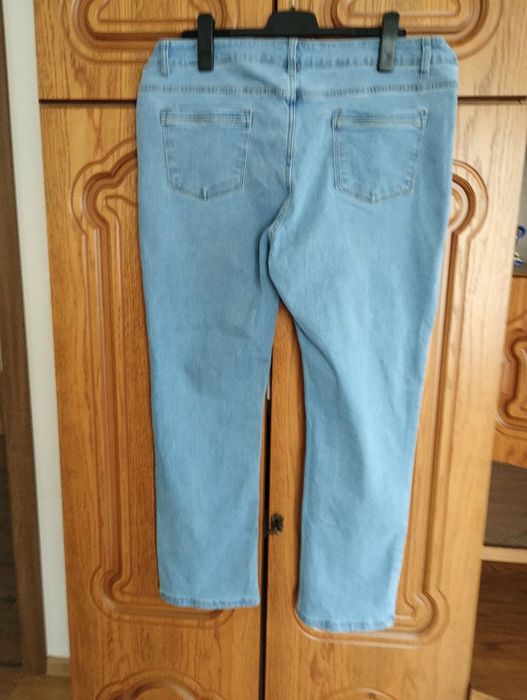 Letnie jeansowe spodnie